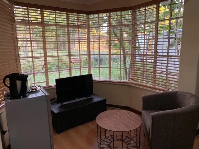 Room 4 Image 2
